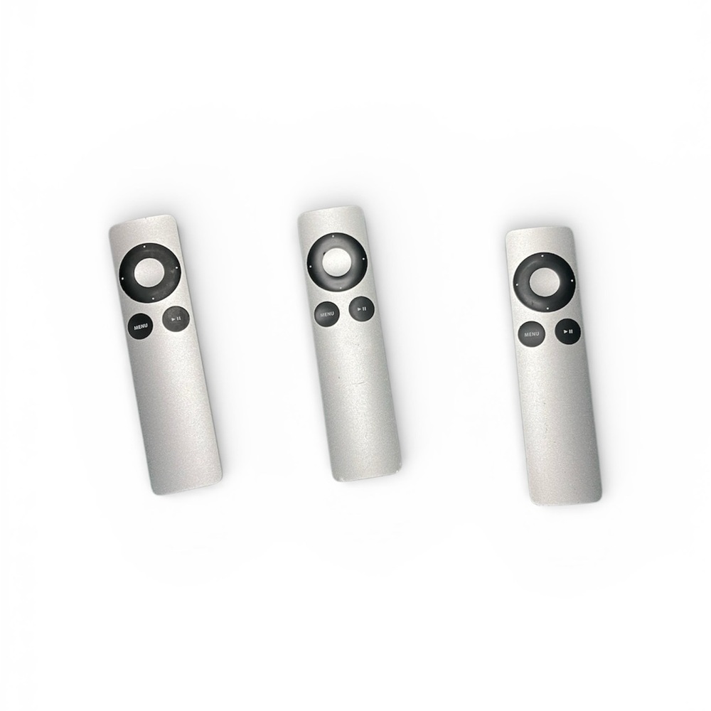 3 Apple TV Remotes